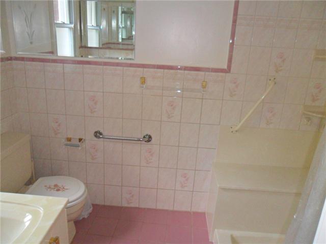 2nd floor bathroom.jpg