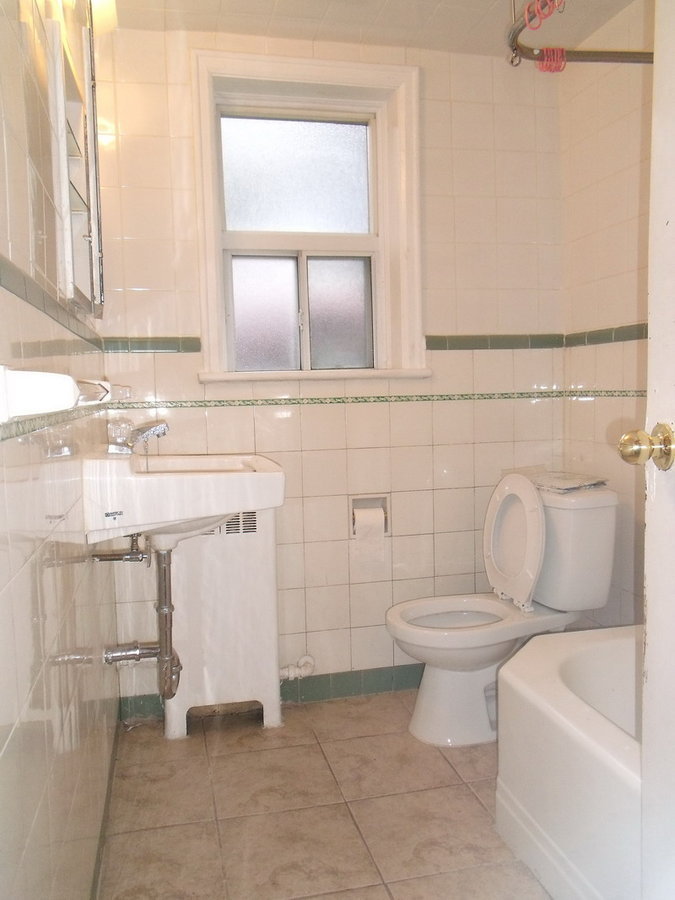 bathroom-1.jpg