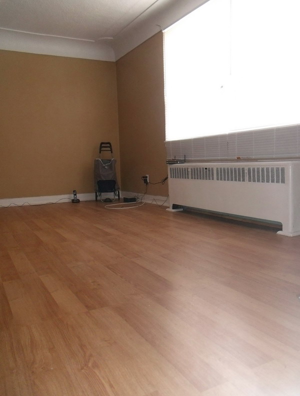 Unit 8 Living Room.jpg