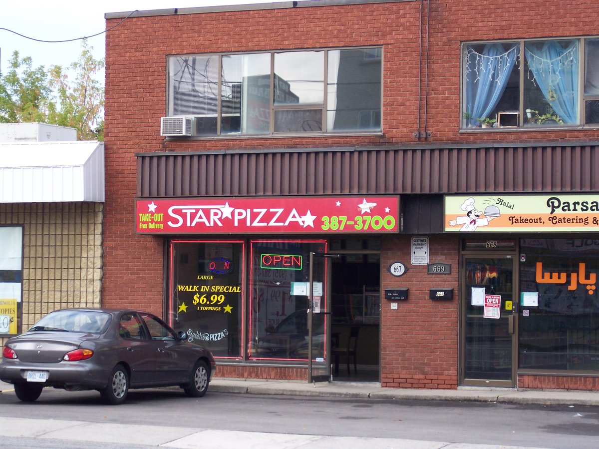 Unit3-667FennellAveE.PizzaStore.JPG